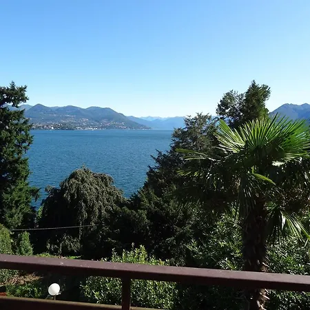 Vista Lago Appartamento Stresa